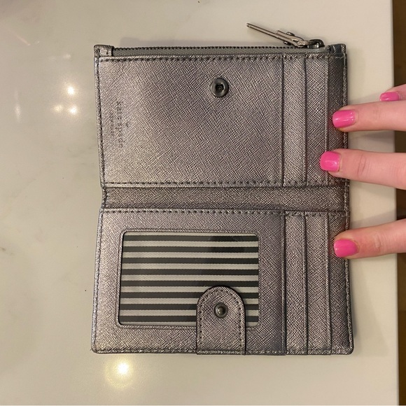 Kate Spade Wallet - Picture 4 of 4